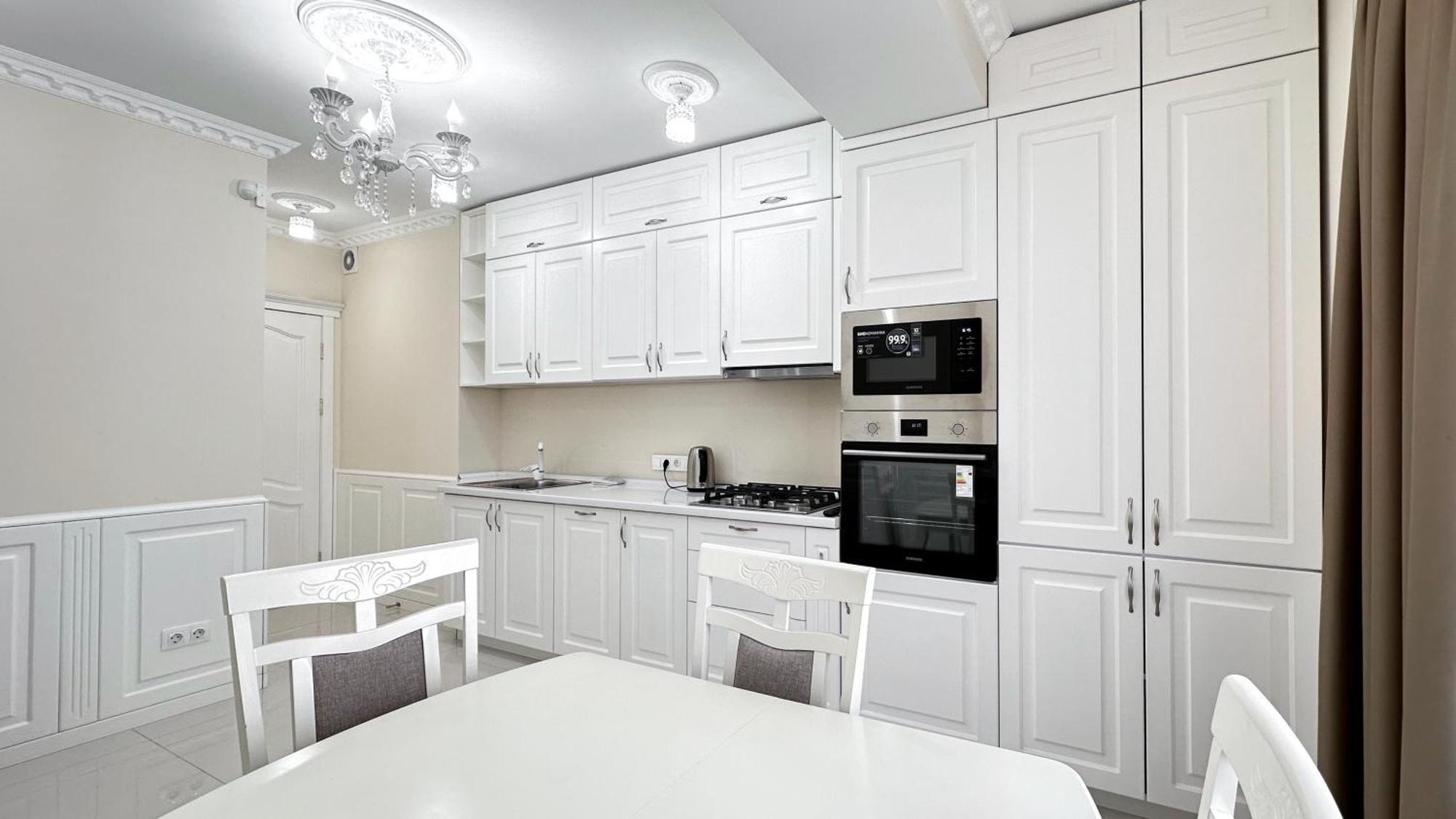 Business Class Apartments In The City Center Chisinau Ngoại thất bức ảnh