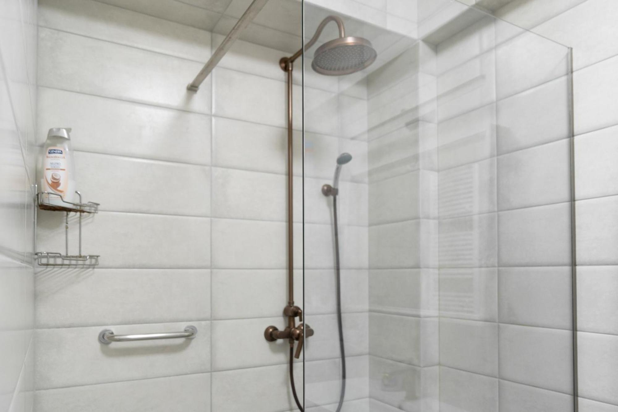 Business Class Apartments In The City Center Chisinau Ngoại thất bức ảnh
